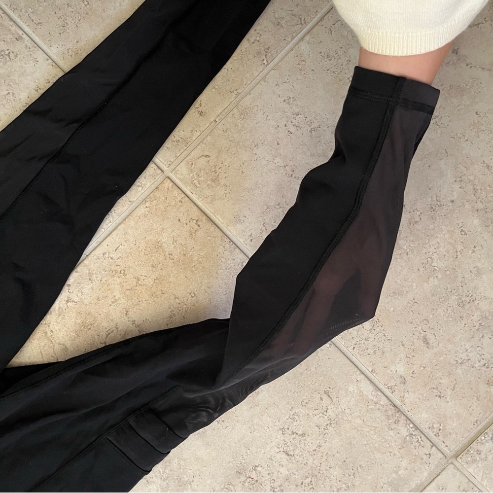 The North Face Women's Black Mesh Pocketed Work Out Yoga Casual Jogging Leggings - Picture 5 of 7